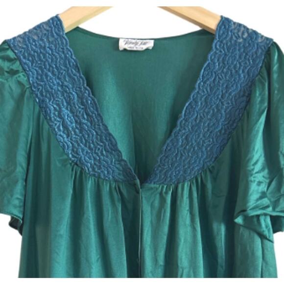 Vanity Fair Vintage 70's Lingerie Lace Sleep Shirt Emerald Green Womens Medium - Picture 3 of 7